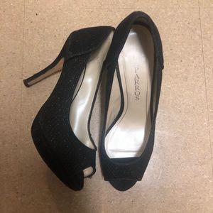 Peep -toe sparkly heels!